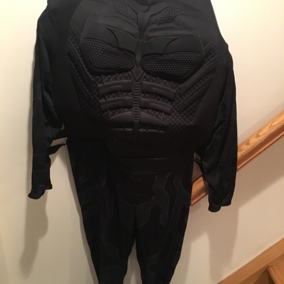 Bought it in Amazon. Wore once - Picture 2 of 5